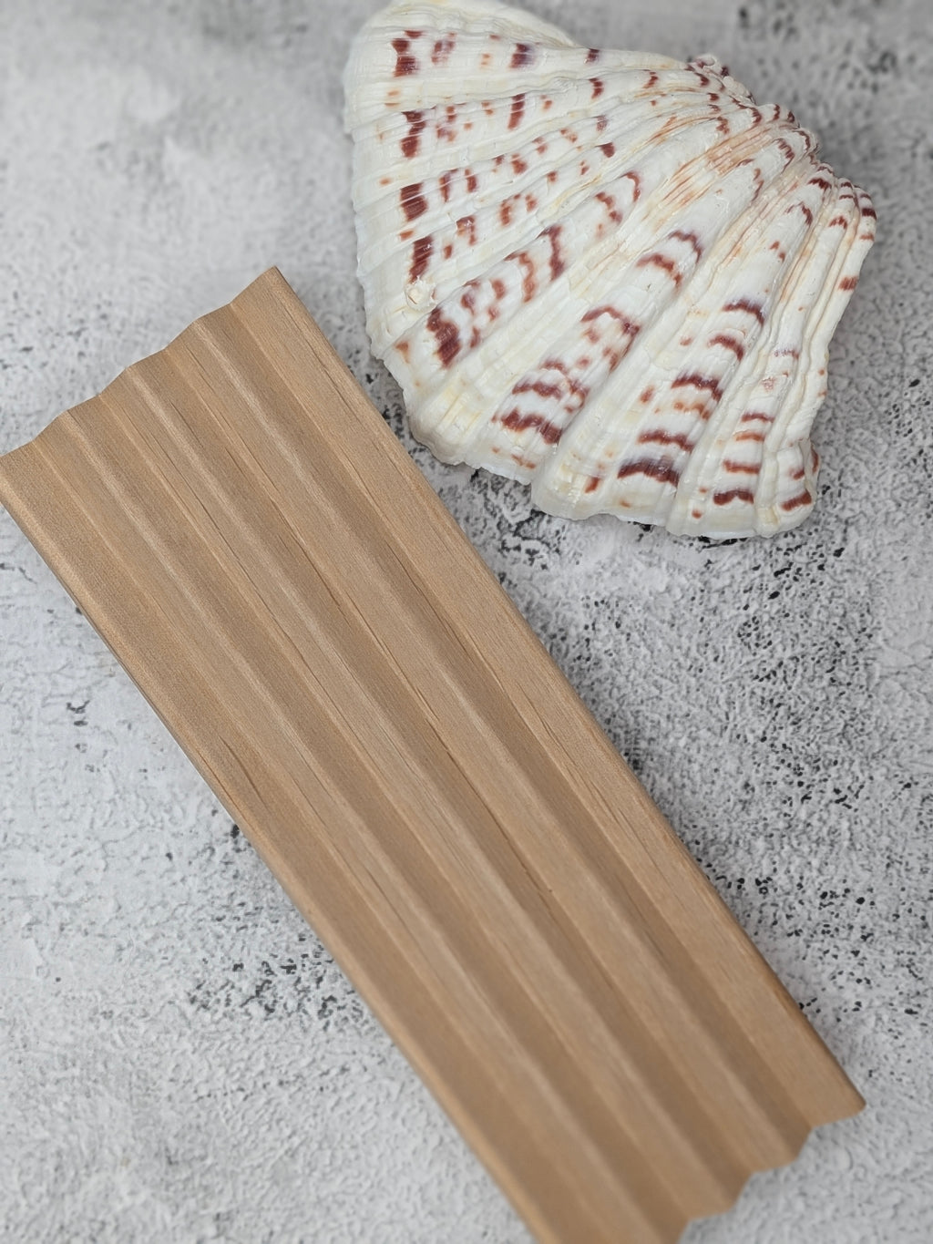 8" Soap Dish - Natural Red Alder Wood