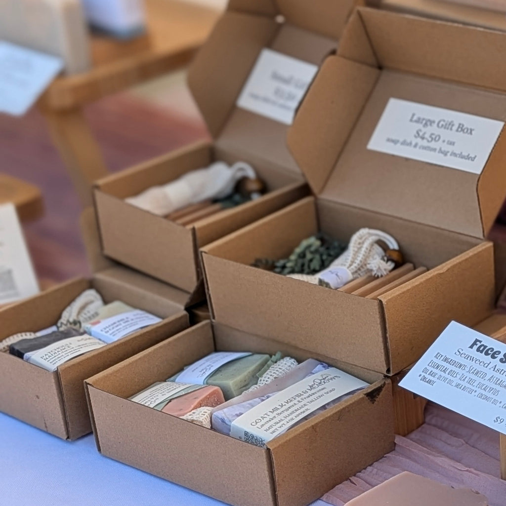 Gift Boxes with Accessories
