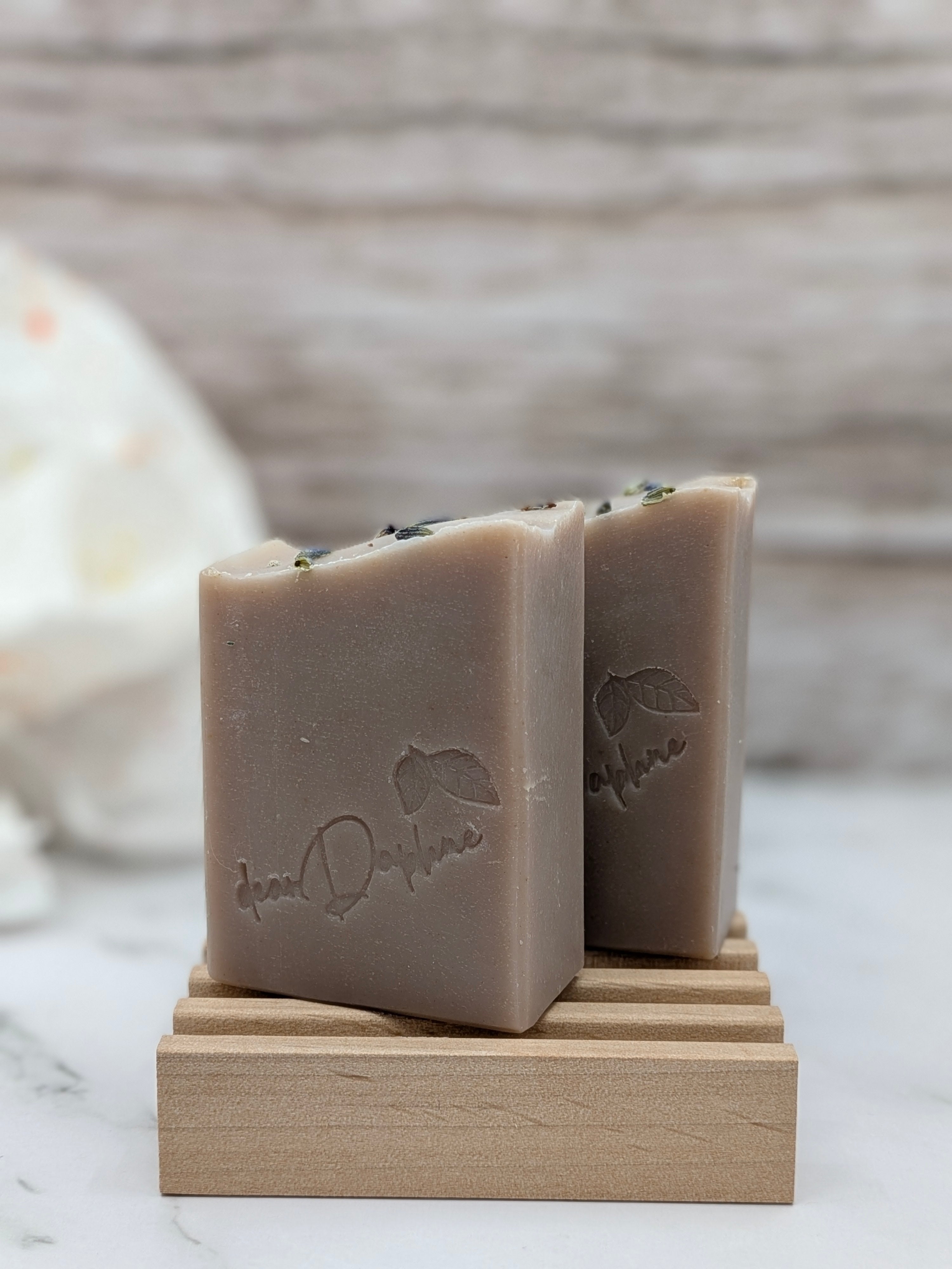 Imperial Roots Handmade Soap Bar - infused with Asian herbs Zi Cao Gen (Gromwell) & Huang Qi (Astragalus)